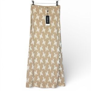 NWT Tiger Mist Karolina White Lace and Nude Maxi Skirt